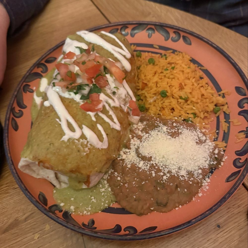 Cinco Ninos - Mexican Near Me - Wisconsin Dells, Wisconsin Cinco Ninos - Mexican Near Me - Wisconsin Dells, Wisconsin