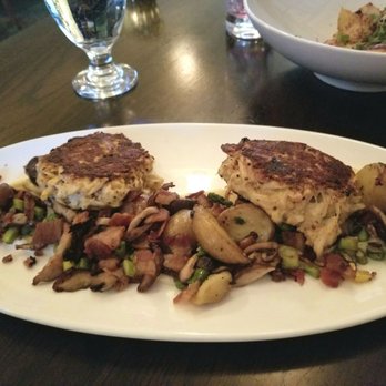 Laura Lee's - Crab cakes - New American Near Me - Richmond, Virginia Laura Lee's - Crab cakes - New American Near Me - Richmond, Virginia