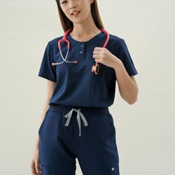 Reina Uniforms