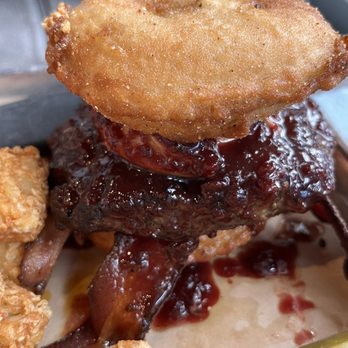 Collision Brewing Company - Peanut Butter and Jelly Bacon Burger - Brewpubs Near Me - Longmont, Colorado Collision Brewing Company - Peanut Butter and Jelly Bacon Burger - Brewpubs Near Me - Longmont, Colorado