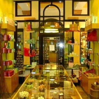 Chouchoute Chocolaterie Shop - Chocolatiers & Shops Near Me - Birmingham, XWM