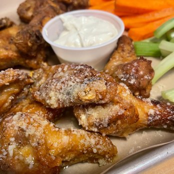 Jack’s Public House - Great wings and blue cheese - Pubs Near Me - Braselton, Georgia Jack’s Public House - Great wings and blue cheese - Pubs Near Me - Braselton, Georgia