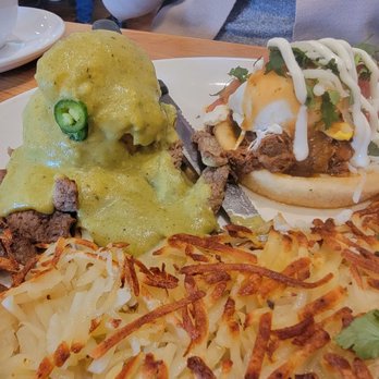 Broken Yolk Cafe - Benedict LOOKED great....  tasted horrible.  Wife did say the corn biscuit underneath was good. - American Near Me - Temecula, California