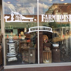 Farmhouse Vintage Treasures - Display Window