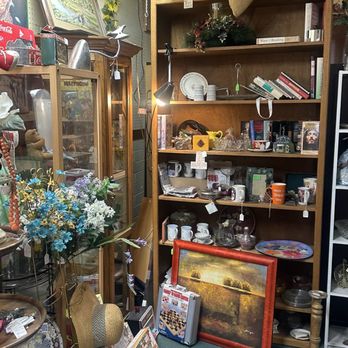 Corona Antique Gallery - Antiques Near Me - Corona, California