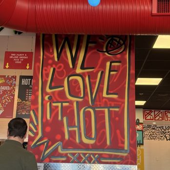 Dave's Hot Chicken - Chicken Shop Near Me - Chesterfield, Missouri Dave's Hot Chicken - Chicken Shop Near Me - Chesterfield, Missouri