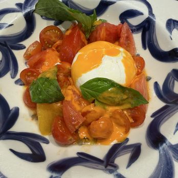 Eataly - Burrata e coulis di pomodoro - Pizza Near Me - Millburn, New Jersey Eataly - Burrata e coulis di pomodoro - Pizza Near Me - Millburn, New Jersey