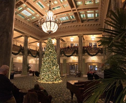 THE ROOF RESTAURANT - TEMP. CLOSED - Updated December 2024 - 201 Photos