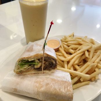 Mi Bella Islita - Steak sandwich, fries, mango shake - Cuban Near Me - Union City, New Jersey Mi Bella Islita - Steak sandwich, fries, mango shake - Cuban Near Me - Union City, New Jersey