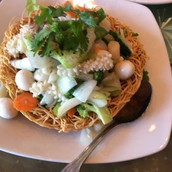 August Moon - Seafood stir fried birds nest - Vietnamese Near Me - Harvey, Louisiana August Moon - Seafood stir fried birds nest - Vietnamese Near Me - Harvey, Louisiana