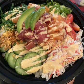 Hyshinu - 1/2 Ahi Tuna and 1/2 Salmon Poke Bowl - Ramen Near Me - El Cajon, California Hyshinu - 1/2 Ahi Tuna and 1/2 Salmon Poke Bowl - Ramen Near Me - El Cajon, California