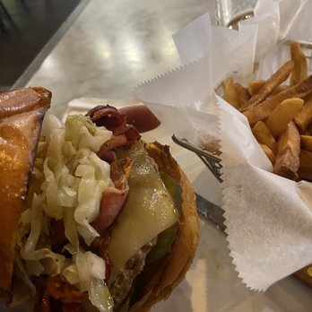 Bricks Newhall - Aww yeah - Burgers Near Me - Santa Clarita, California
