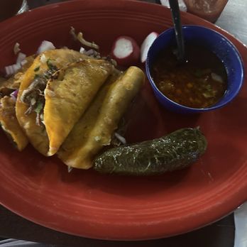 Los Pinos - Tacos de birria - Mexican Near Me - Brinkley, Arkansas