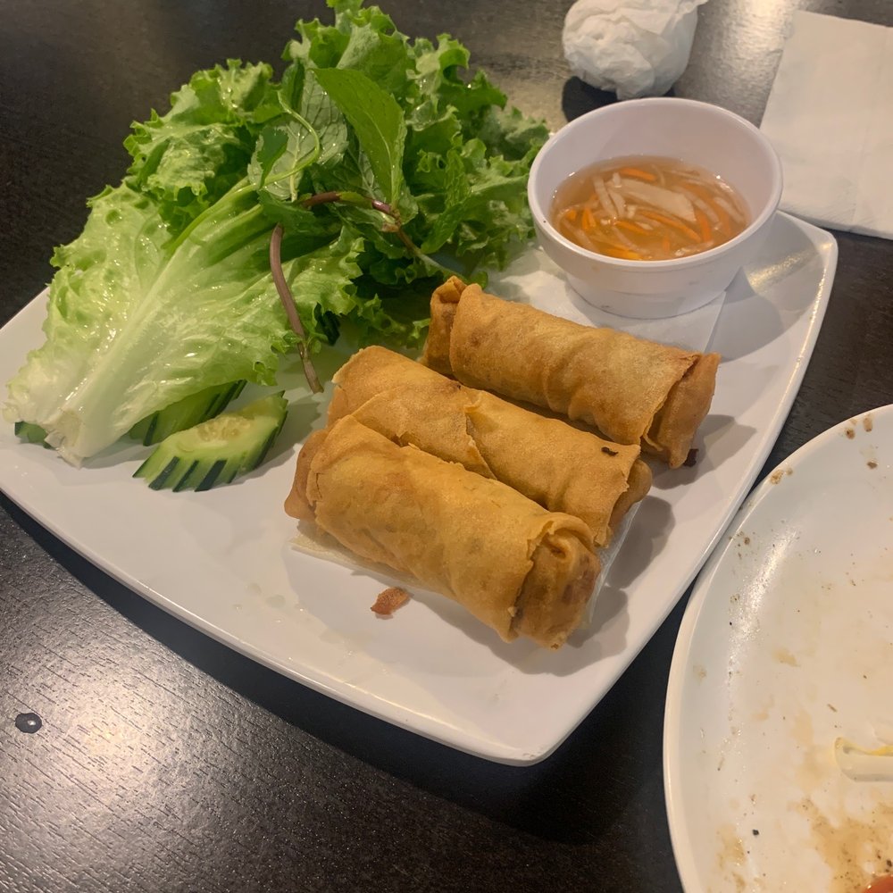 Simply Pho - yummy perfect egg rolls - Noodles Near Me - Orange, California