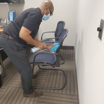 Acura North Scottsdale - James Brown sterilizing! Covid SAFE - Car Dealers Near Me - Phoenix, Arizona
