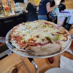Billy Ray & Dani Lee’s Redneck Yacht Club - Custom Vegetarian pizza