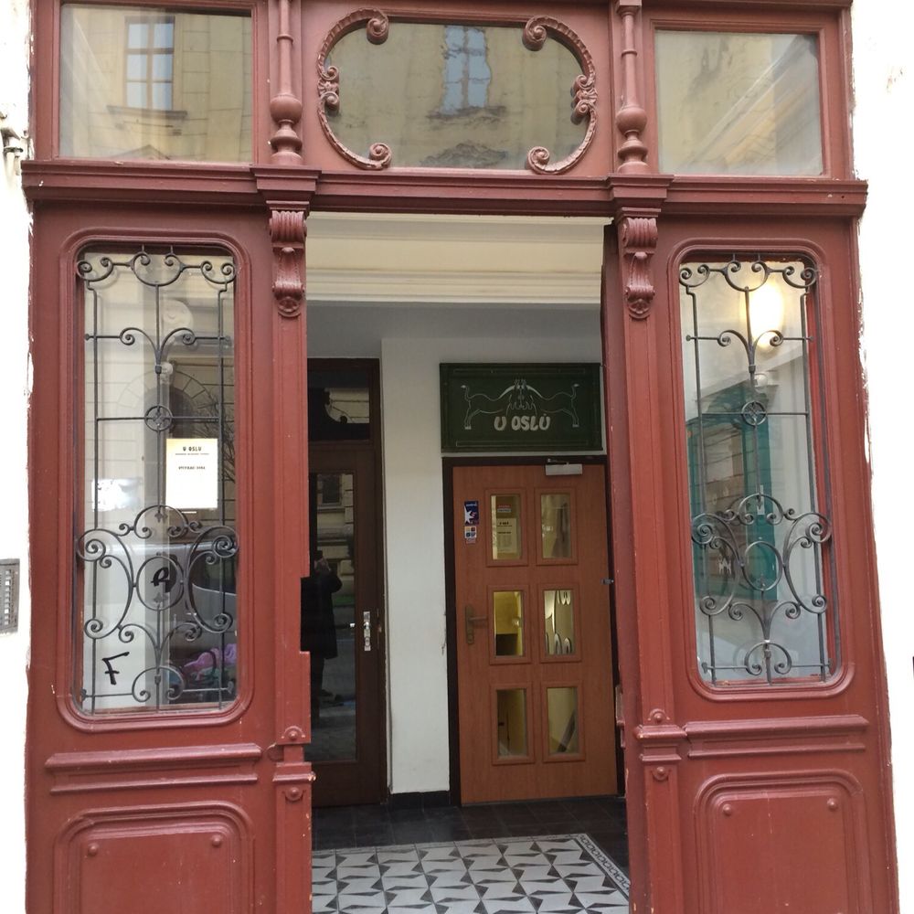 Zewl pub - Street entrance - Pubs Near Me - Brno, JM Zewl pub - Street entrance - Pubs Near Me - Brno, JM