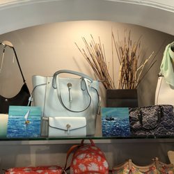 Harlow's Fashion Consignment & Fine Art