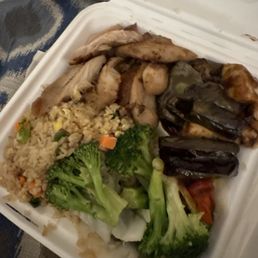 Super greens, fried rice, eggplant tofu and grilled hibachi chicken. Super greens, fried rice, eggplant tofu and grilled hibachi chicken.