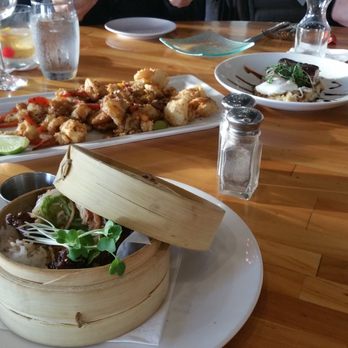Skates On The Bay - Trio of appetizers.  Top left is Fried Calamari, top right braised pork belly and bottom is Kalbi Tenderloin Tidbits.  All were excelent. - Seafood Near Me - Berkeley, California