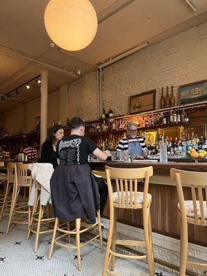 Bar Maritime by null