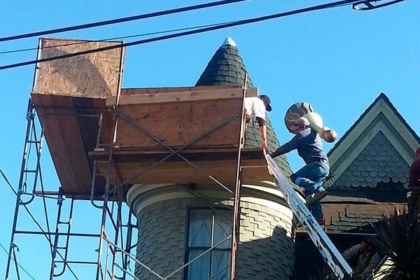 Slide of Sergio Lopez Roofing Services