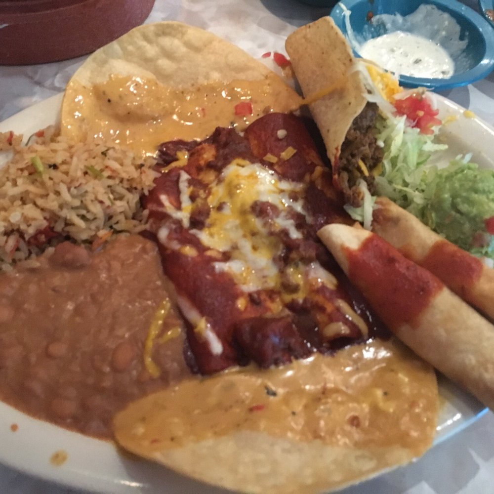 Chuy's - Comida deluxe - Mexican Near Me - El Paso, Texas