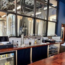 Local Remedy Brewing - Bar and brewing area