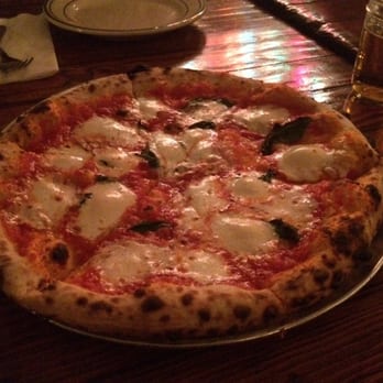 Roberta's - Margherita pizza - Pizza Near Me - Brooklyn, New York Roberta's - Margherita pizza - Pizza Near Me - Brooklyn, New York
