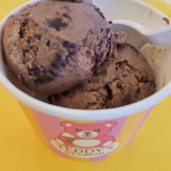 Teddy's Ice Cream - Ice Cream & Frozen Yogurt Near Me - Lincolnwood, Illinois Teddy's Ice Cream - Ice Cream & Frozen Yogurt Near Me - Lincolnwood, Illinois