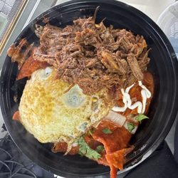 El Chipilon - Red chilaquiles with Birria