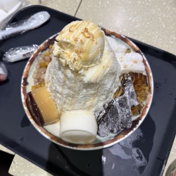 Meet Fresh - Shaved ice - Desserts Near Me - Temple City, California