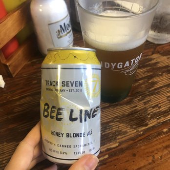 Bubba’s Bones & Brews - Bee line beer - Gastropubs Near Me - Cathedral City, California