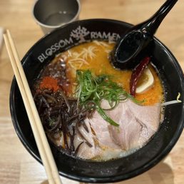 Fire Kazan 火山 Ramen