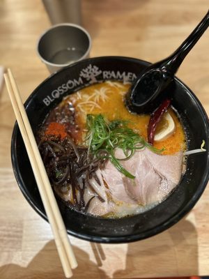Blossom Ramen by null