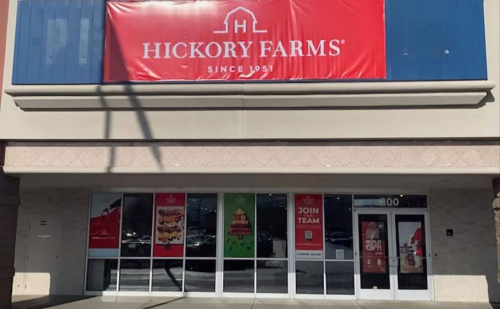 Hickory Farms Holiday Market Logo