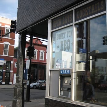 Honky Tonk BBQ - Storefront, at corner of 18th and Racine - Barbeque Near Me - Chicago, Illinois Honky Tonk BBQ - Storefront, at corner of 18th and Racine - Barbeque Near Me - Chicago, Illinois