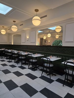 Carina Sorella by null