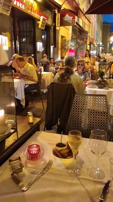 Le Grand Balcon by null