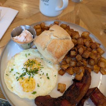 Magnolia Table - 2 egg breakfast - Breakfast & Brunch Near Me - Waco, Texas Magnolia Table - 2 egg breakfast - Breakfast & Brunch Near Me - Waco, Texas