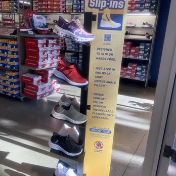 SKECHERS Factory Outlet - Shoe Stores Near Me - San Clemente, California SKECHERS Factory Outlet - Shoe Stores Near Me - San Clemente, California