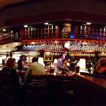 Seasons 52 - Awesome vocal pianist playing all the kewl tunes - New American Near Me - Costa Mesa, California
