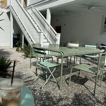 Sightsee - Back patio - Coffee & Tea Near Me - Charleston, South Carolina