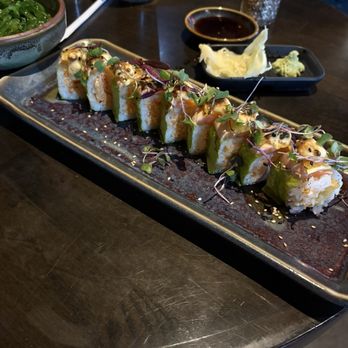 Harney Oceanside - Ana Roll so so good - Sushi Bars Near Me - Oceanside, California