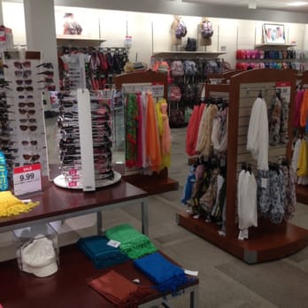 JCPenney - Women's Accessories - Department Stores Near Me - Thousand Oaks, California JCPenney - Women's Accessories - Department Stores Near Me - Thousand Oaks, California