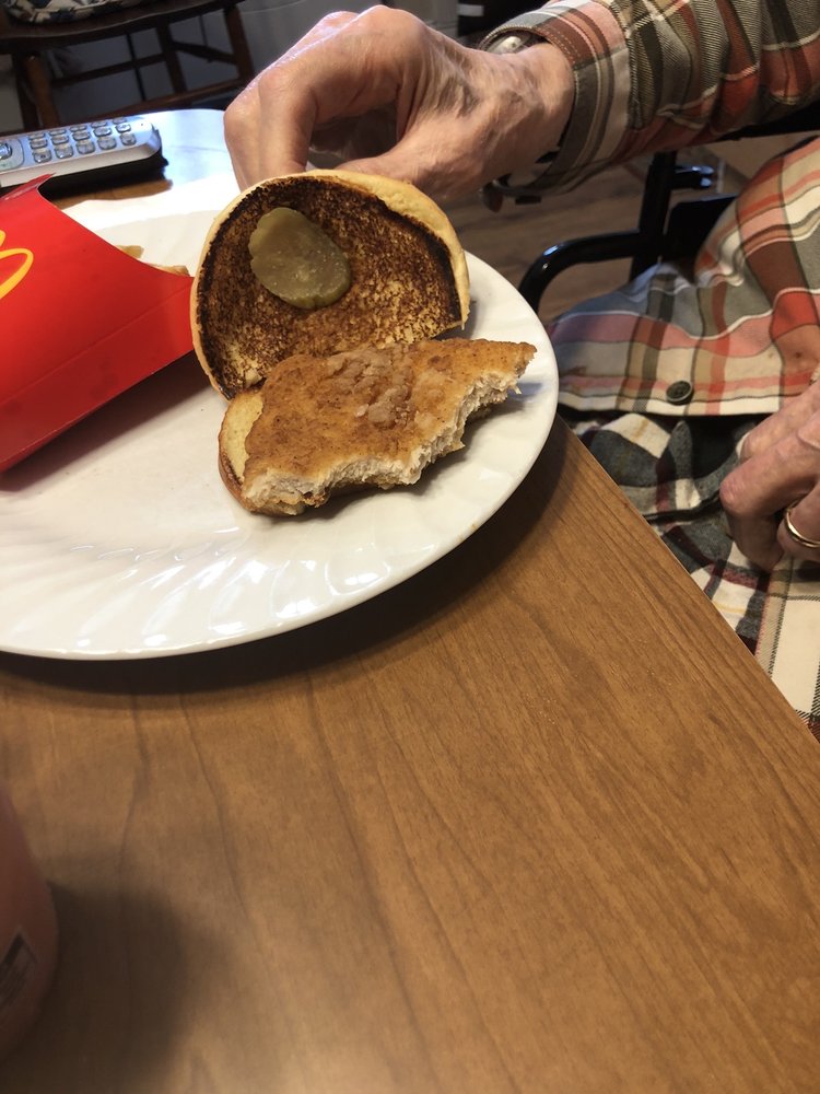 MCDONALD’S Updated September 2024 30 Reviews 1325 W Riverstone Dr