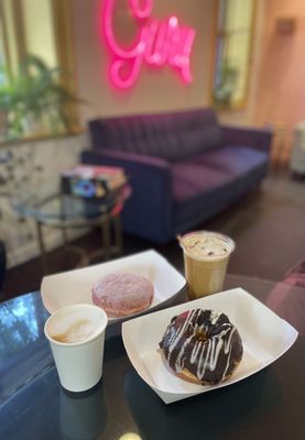 Guru Donuts by null