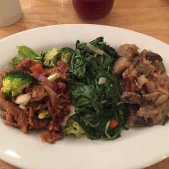 Jolo's - Ginger chicken with spinach and eggplant - Vegan Near Me - New Rochelle, New York Jolo's - Ginger chicken with spinach and eggplant - Vegan Near Me - New Rochelle, New York