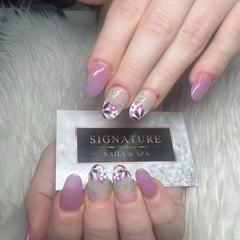 Signature Nails & Spa - Perfect floral nails for a cruise vacation! - Nail Salons Near Me - Las Vegas, Nevada Signature Nails & Spa - Perfect floral nails for a cruise vacation! - Nail Salons Near Me - Las Vegas, Nevada