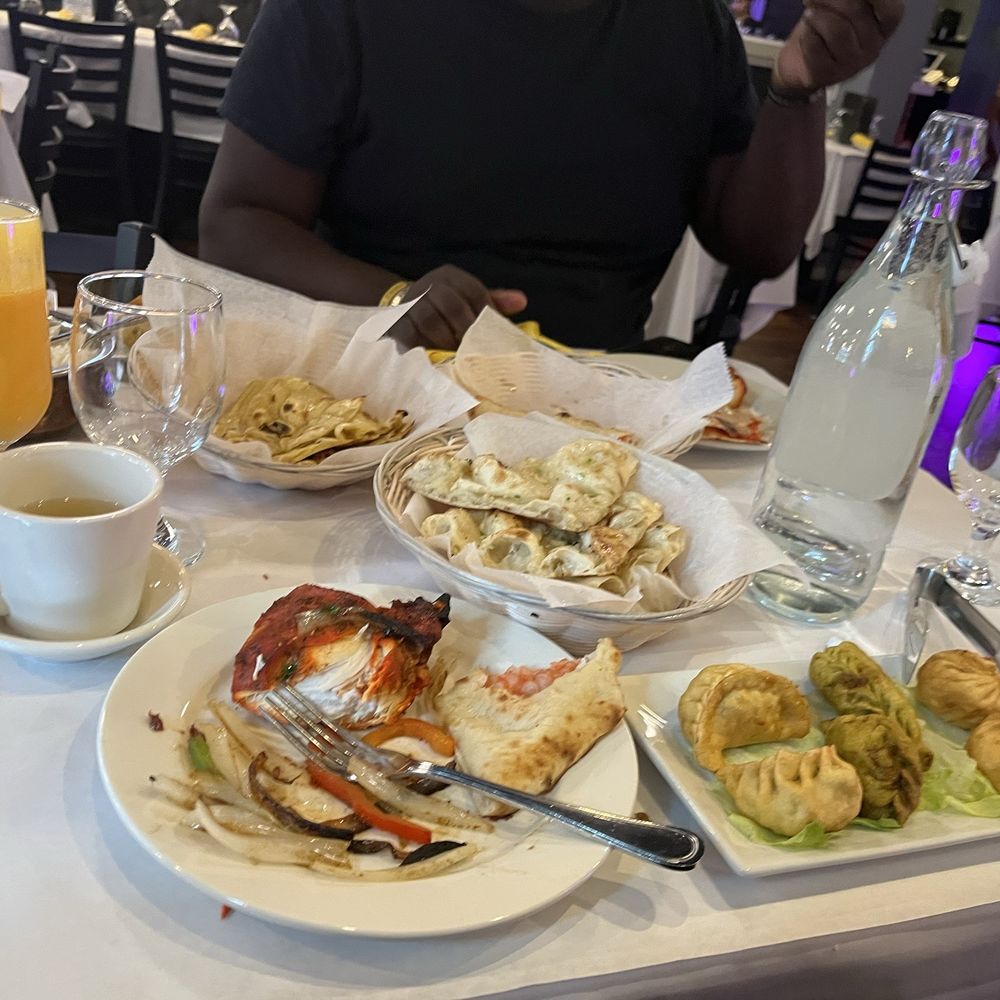 Himalaya Sono - Chicken naan bread, dumplings - Indian Near Me - Norwalk, Connecticut